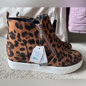 Time and Tru Brown Leopard Print Boots
